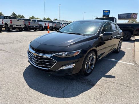 Used 2024 Chevrolet Malibu LT FWD image 7