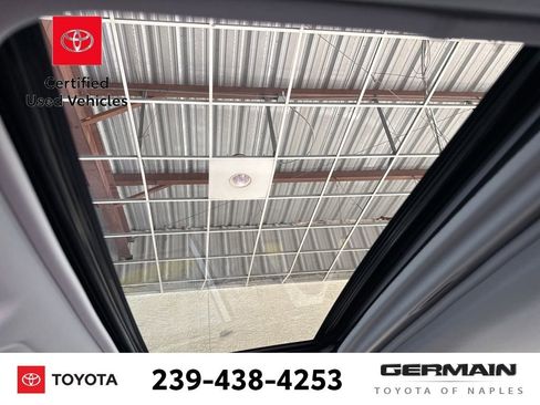 Used 2024 Toyota RAV4 XLE w/ Convenience Package image 10