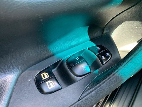 Used 2016 Nissan Altima 2.5 SL FWD image 21