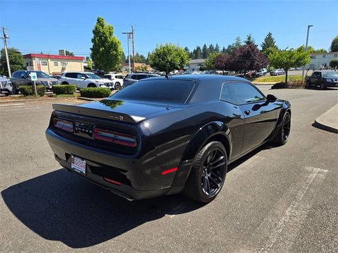 Used 2023 Dodge Challenger R/T Scat Pack image 7