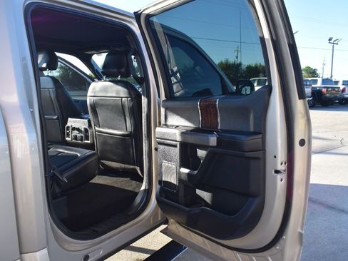 Used 2017 Ford F150 Platinum w/ Technology Package image 15