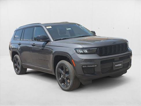 New 2025 Jeep Grand Cherokee L Limited w/ Black Appearance Package image 7