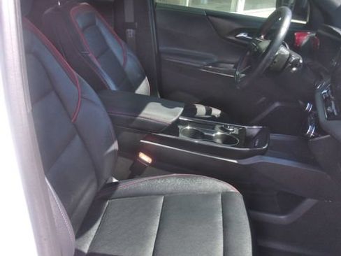 Used 2025 Chevrolet Equinox RS FWD image 35