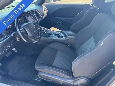 Used 2019 Dodge Challenger R/T w/ Driver Convenience Group image 9