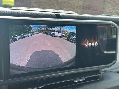 New 2025 Jeep Wrangler Sport S image 28