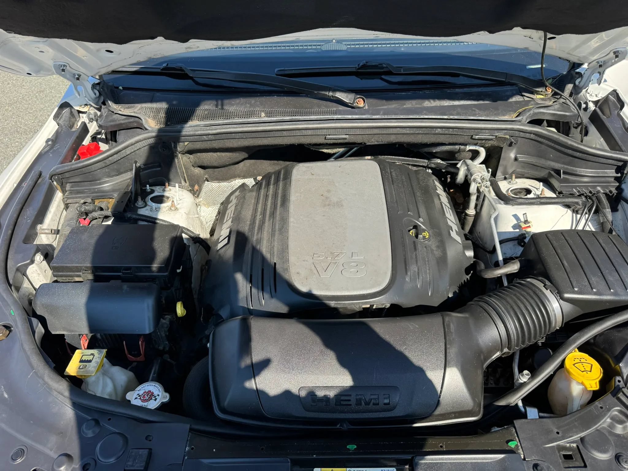 Used 2018 Dodge Durango R/T w/ Blacktop Package AWD/4WD image 26
