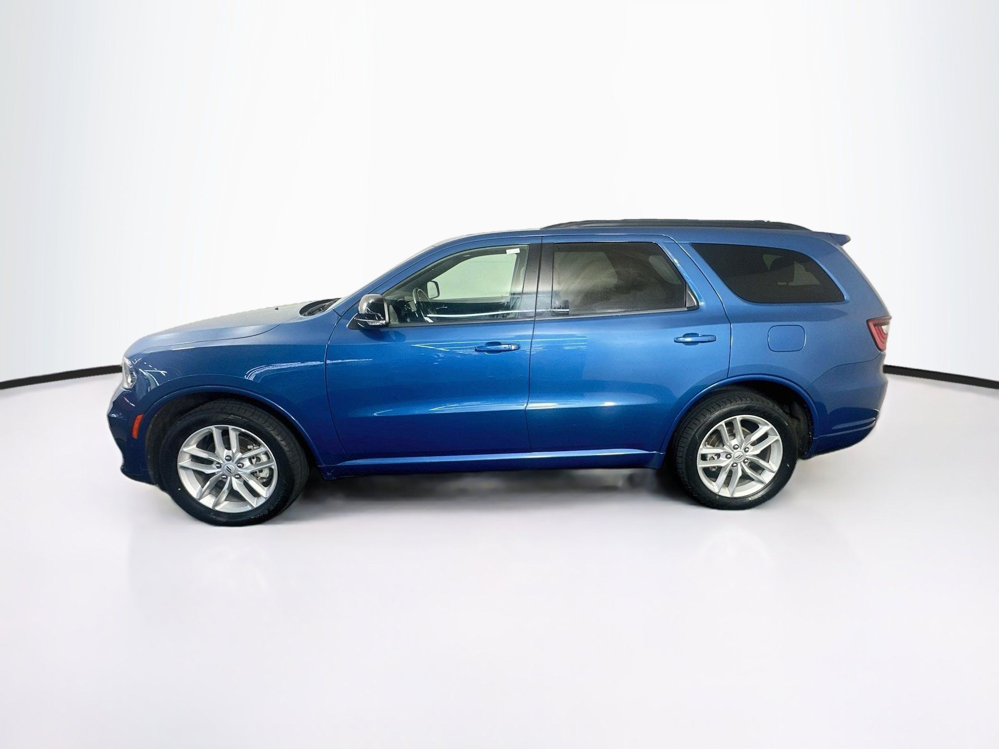 Used 2025 Dodge Durango GT AWD/4WD image 4