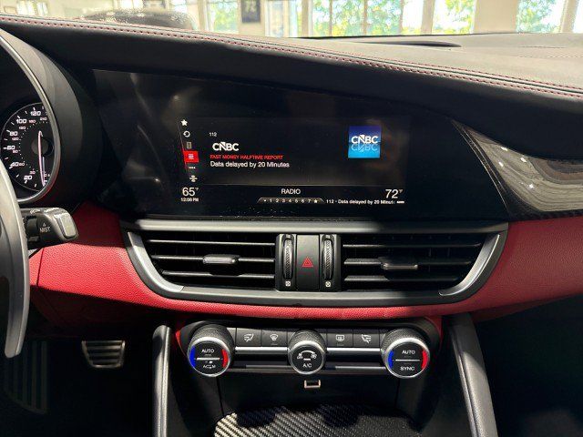 Used 2018 Alfa Romeo Giulia Quadrifoglio w/ Driver Assist Dynamic Package RWD image 72