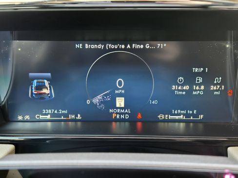 Used 2023 Lincoln Navigator Reserve image 11