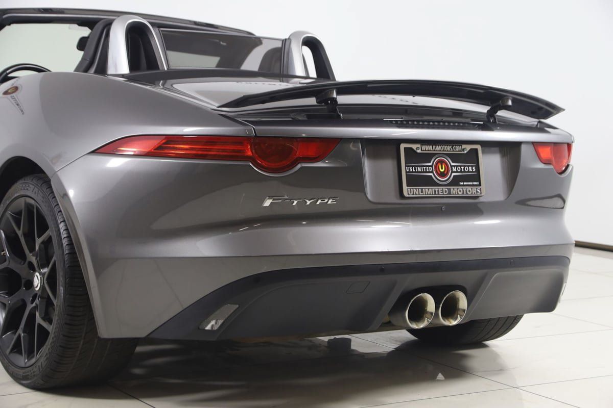 Used 2017 Jaguar F-TYPE Convertible RWD image 23
