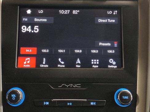 Used 2019 Ford Fusion SE FWD image 25