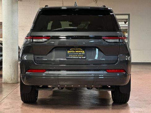 New 2026 Jeep Grand Cherokee Limited image 4