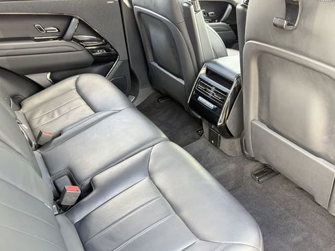 Used 2024 Land Rover Range Rover Sport Dynamic SE image 21