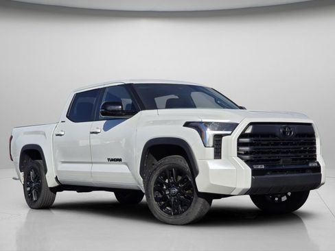 Used 2025 Toyota Tundra Limited w/ Nightshade Package AWD/4WD image 2