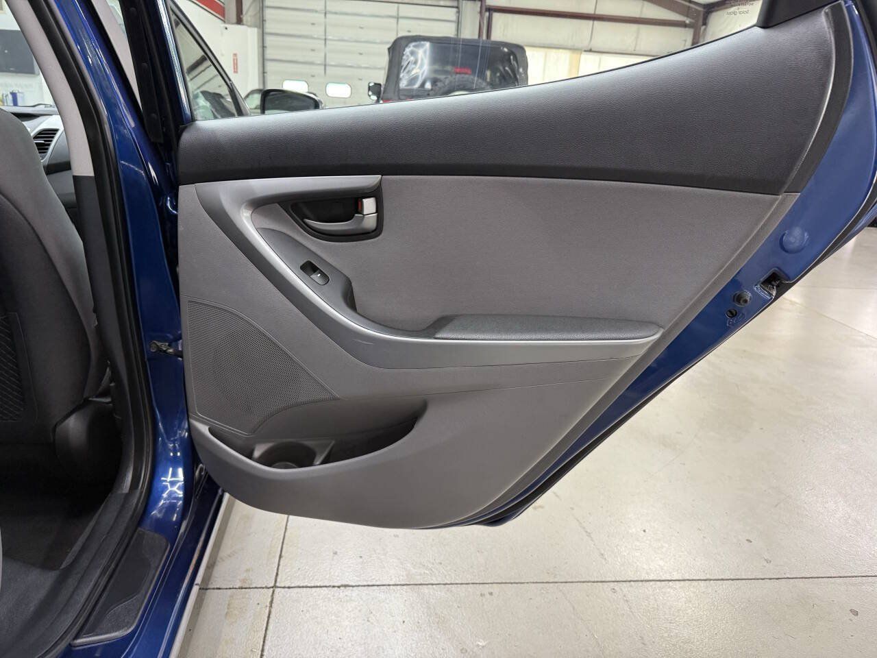 Used 2016 Hyundai Elantra SE w/ Option Group 02 FWD image 14