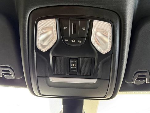 Used 2019 RAM 1500 Big Horn AWD/4WD image 28