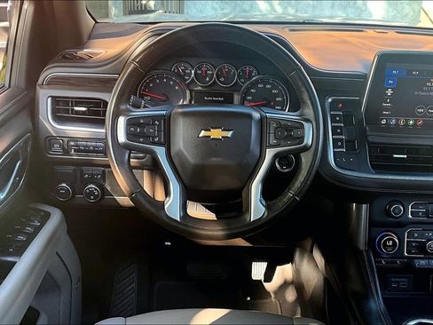 Used 2021 Chevrolet Tahoe LT w/ LT Signature Plus Package RWD image 7