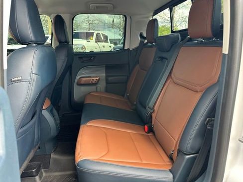 Used 2022 Ford Maverick Lariat w/ Equipment Group 500A Standard image 14