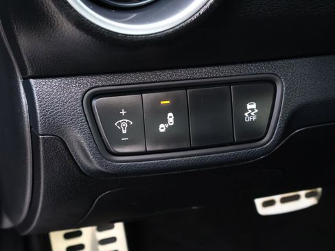 Used 2023 Kia Forte GT w/ GT2 Package image 23