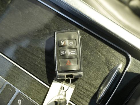 Used 2020 Land Rover Range Rover Sport HSE image 67