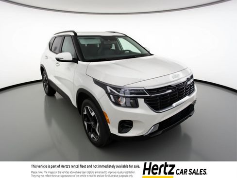 Used 2025 Kia Seltos S image 1