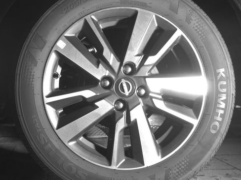 Used 2025 Nissan Versa SV image 14