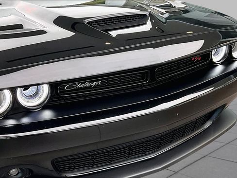 Used 2021 Dodge Challenger R/T Scat Pack RWD image 31