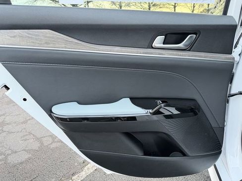 Used 2024 Kia K5 EX w/ EX Premium Package image 25