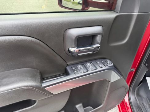 Used 2018 Chevrolet Silverado 1500 LT w/ All Star Edition RWD image 11