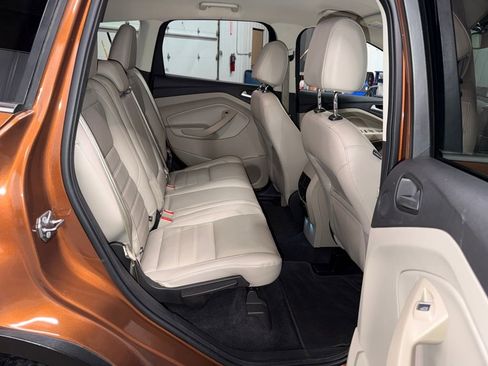 Used 2017 Ford Escape Titanium image 16