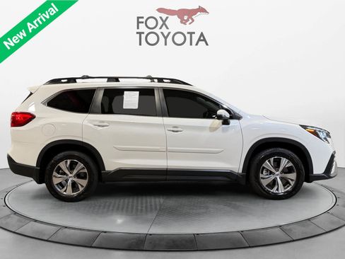 Used 2023 Subaru Ascent Premium w/ Convenience Package AWD/4WD image 7