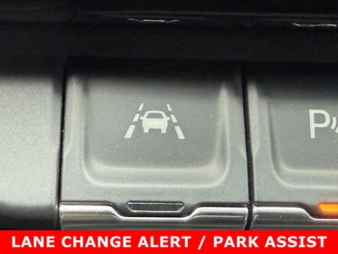 Used 2024 GMC Sierra 1500 Denali w/ Technology Package image 29