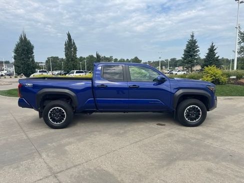 Used 2024 Toyota Tacoma TRD Off-Road AWD/4WD image 2