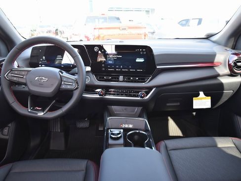 New 2026 Chevrolet Equinox RS w/ LPO, Floor Liner Package image 12