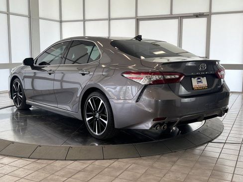 Used 2018 Toyota Camry XSE w/ Driver Assist Package FWD image 5