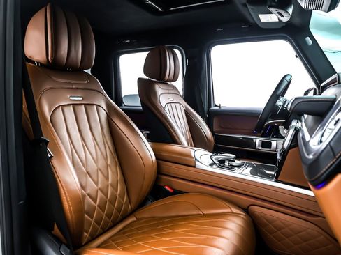 Certified 2021 Mercedes-Benz G 63 AMG 4MATIC image 7