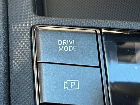 New 2026 Hyundai Elantra SEL Sport Premium image 23