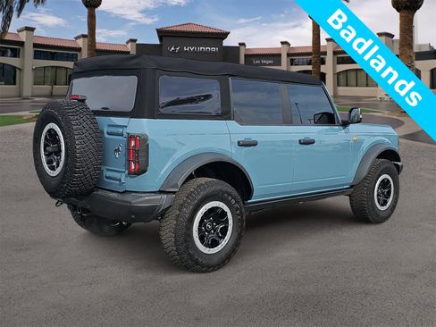 Used 2023 Ford Bronco Badlands w/ Sasquatch Package image 8