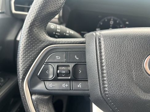 Used 2025 Toyota 4Runner TRD Off-Road Premium image 23