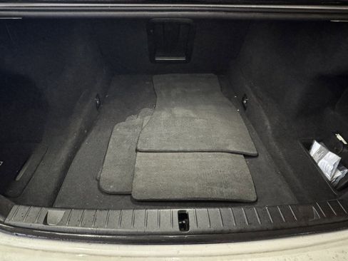 Used 2018 BMW 750i xDrive image 45