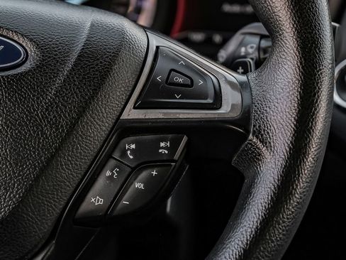 Used 2018 Ford Fusion SE w/ Fusion SE Technology Package image 16