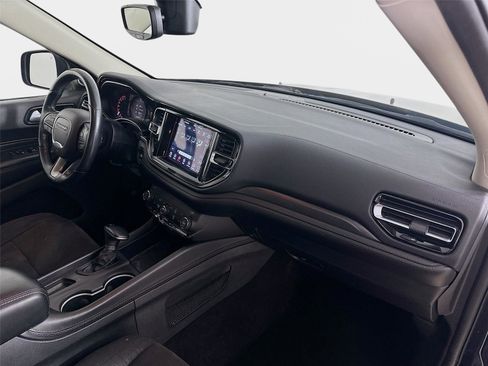 Used 2021 Dodge Durango SXT image 32