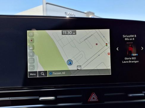 Used 2023 Hyundai Elantra SEL w/ Convenience Package FWD image 5