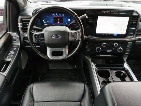 Used 2023 Ford F450 Lariat w/ Chrome Package AWD/4WD image 12