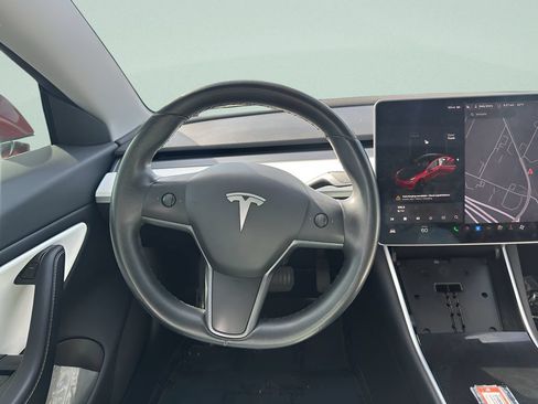 Used 2018 Tesla Model 3 Performance AWD/4WD image 15