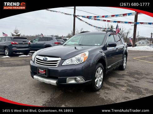 Used 2011 Subaru Outback 3.6R Limited image 1