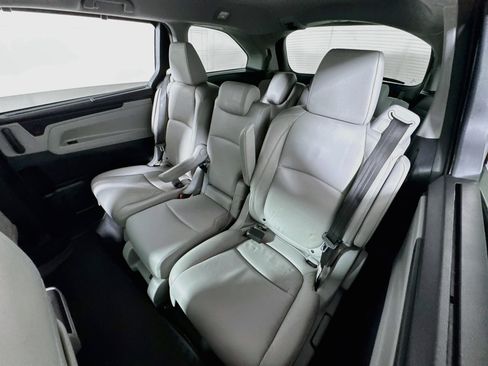 Used 2019 Honda Odyssey EX-L image 22