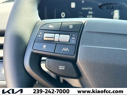 New 2026 Kia Sportage SX FWD image 36