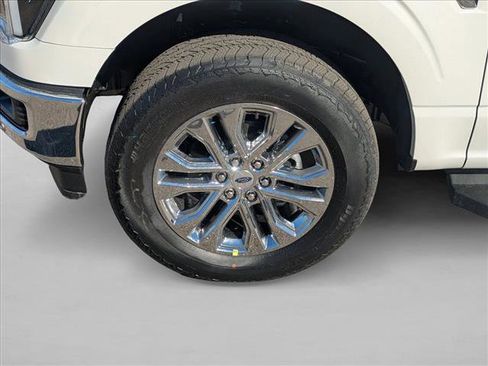 New 2026 Ford F150 Lariat w/ Equipment Group 502A High image 9