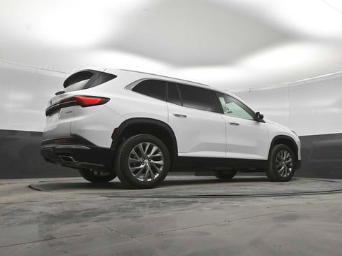 New 2026 Buick Enclave Preferred FWD image 38